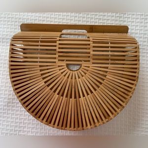Bamboo clutch